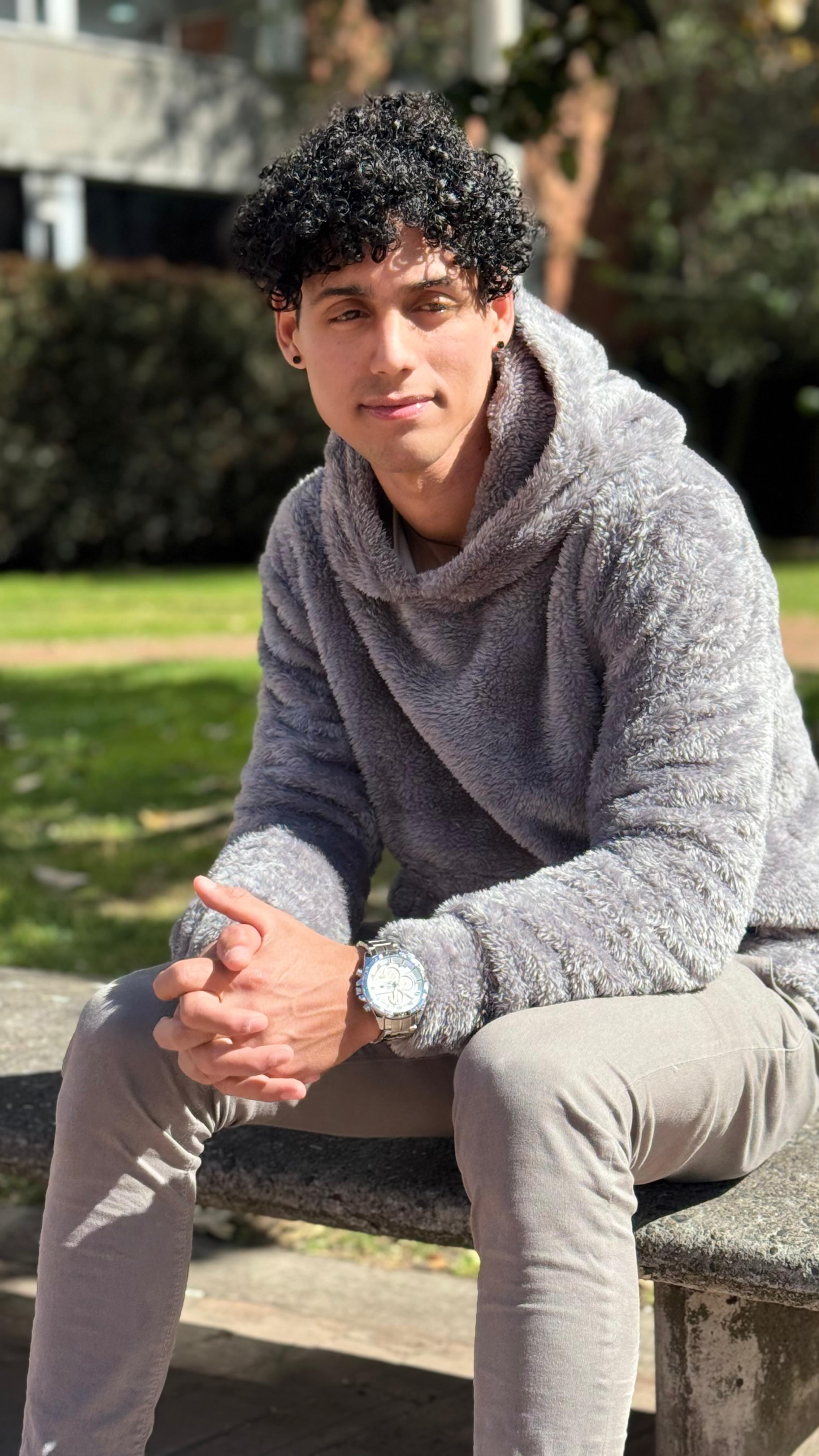 Hoodie Clásico Grizzly Hombre