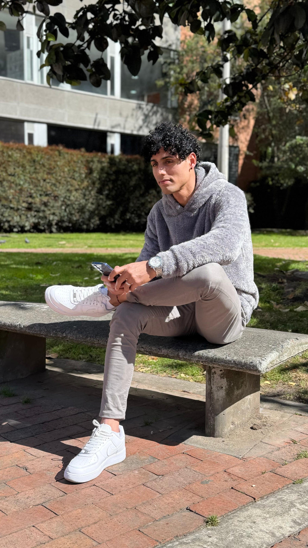 Hoodie Clásico Grizzly Hombre